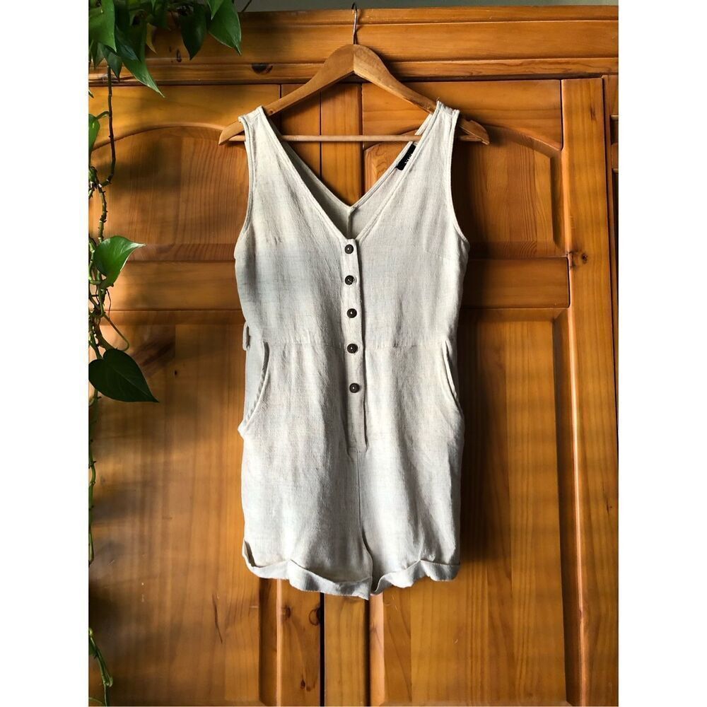 Vici Garned Pocketed Button Down Romper Size M - Picture 2 of 11
